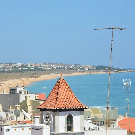Apartment Vista Mar A Menos De 50m Da Praia.