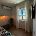 Vista Mar A Menos De 50m Da Praia. Armação de Pêra